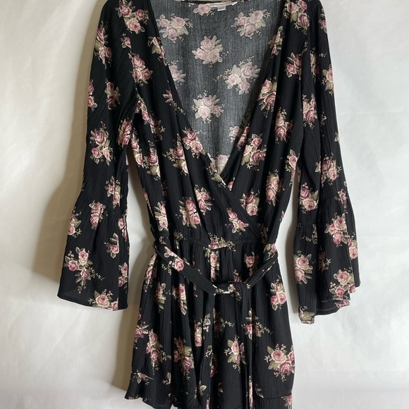 𝅺American Eagle Outfitter’s jumpsuit Rompers - Picture 2 of 13